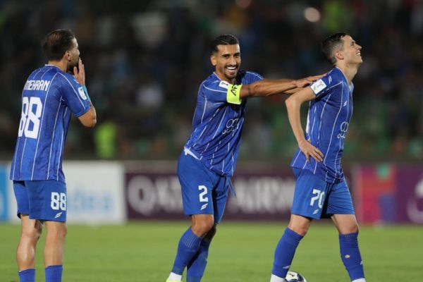  پست اینستاگرامی کاپیتان استقلال پس از برد مقابل الوحدات  عکس