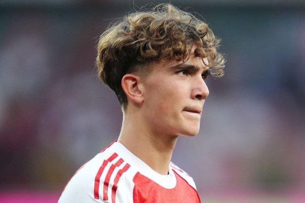  توافق آرسنال برای تمدید قرارداد ستاره ۱۶ ساله