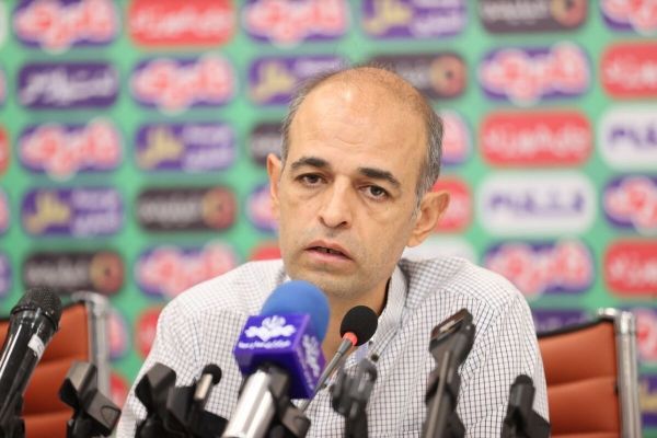 محرم نویدکیا سپاهان، فوتبال ایران را از دوقطبی خارج کرد