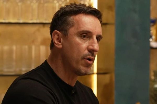 ستاره آرسنال، دومین مدافع راست برتر دنیا از نگاه گری نویل