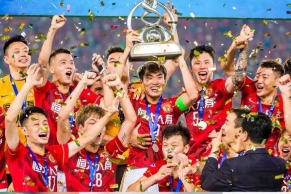  از عرش به فرش؛ سقوط باشکوه نماد فوتبال باشگاهی چین
