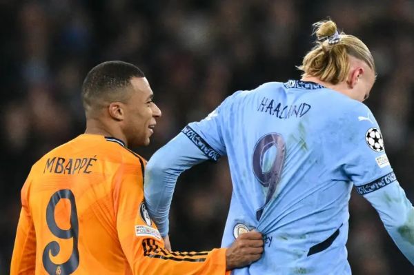  هالند یا امباپه  کدام بهتر است