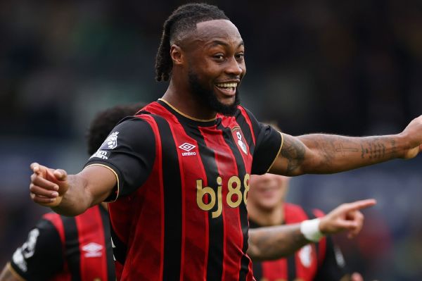 بورنموث و رد پیشنهاد بزرگ غولهای انگلیسی برای ستاره خود