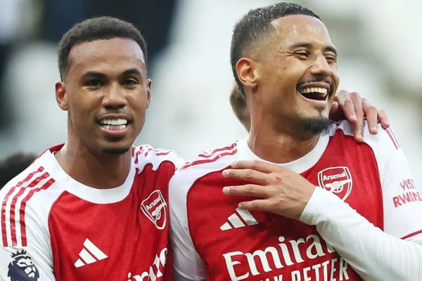  رکورد باورنکردنی خط دفاعی آرسنال؛ قرار گرفتن در کنار منچستریونایتد