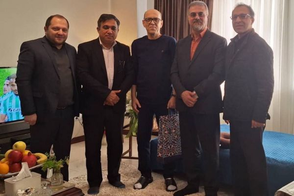  مددی  متأسفانه سعادتمند شرایط جسمی مناسبی ندارد