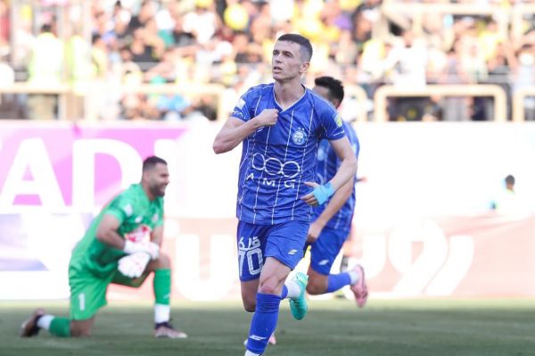  تمجید رسانه آلبانی از آسانی  او متخصص ضربات پنالتی است