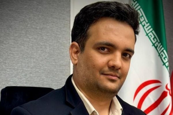 مزد توهین به ستارههای استقلال؛ بازگشا در پرسپولیس پست گرفت عکس