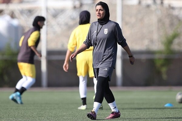 حضور مربی خارجی در تیم ملی بانوان فعلا کنسل
