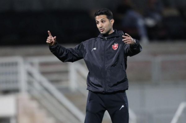  پایان کار مربی پرسپولیس  استعفای خانبان بررسی می‌شود