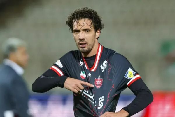  نحوه تربیت فرزندان با الگو از رفتار باکیچ مقابل علیپور