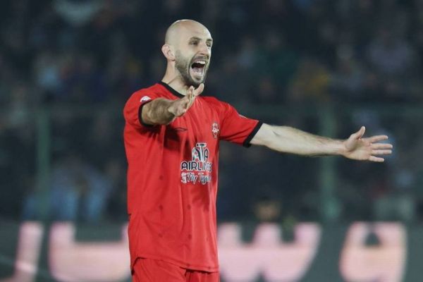  هافبک خارجی تراکتور؛ حالا حالاها مصدوم است