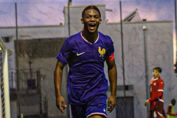 اقدام مون پلیه برای حفظ بازیکن جوانش از علاقه بارسلونا و آرسنال