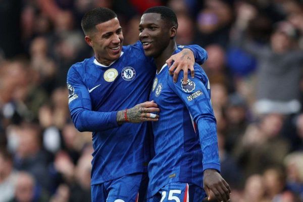 چلسی به دنبال تمدید قرارداد کایسدو با دستمزدی نجومیتر