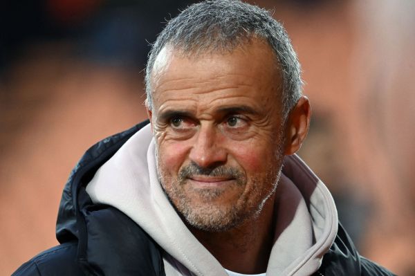  انریکه برای جذب ستاره بارسلونا فشار می‌آورد