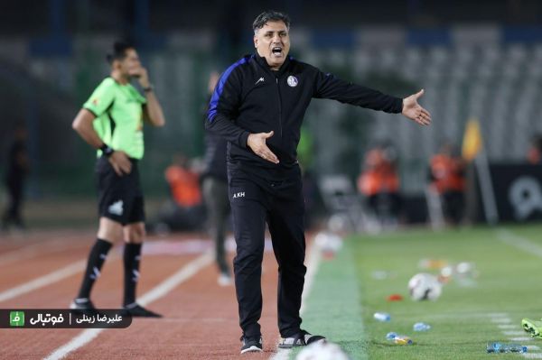  خلیفه اصل  بازیکنم ۲۰۰ هزار تومان در جیبش ندارد