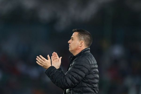 اوسمار مطمئنم شرایط تیم درست میشود و به آنچه میخواهیم میرسیم