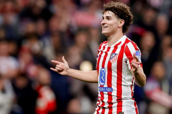 ستاره آرژانتینی احتمال انتقال به بارسلونا را رد نکرد