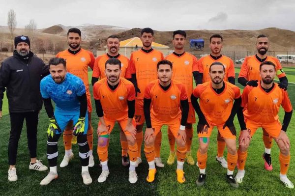  کری‌خوانی پادیاب خلخال؛ بگویید تیم لیگ برتری‌تان بیاید