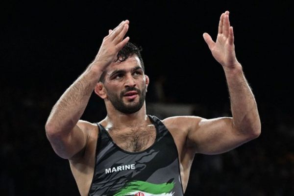  واکنش مدیر استقلال به قرارداد هفت میلیاردی با حسن یزدانی