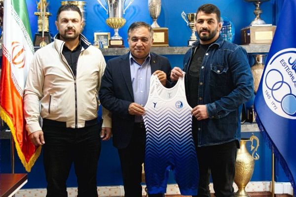 دفاع میثاقی از قرارداد استقلال با حسن یزدانی اصلا کار اشتباهی نیست