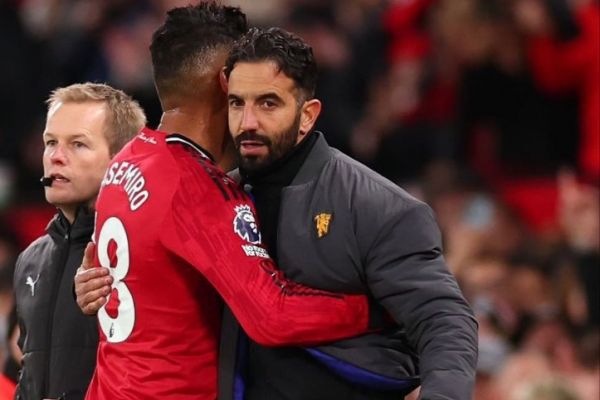  آموریم از ماندن کاسمیرو در منچستریونایتد استقبال می‌کند