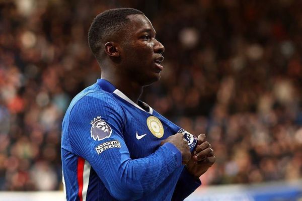  باشگاه چلسی در تلاش برای تمدید قرارداد ستاره تیم