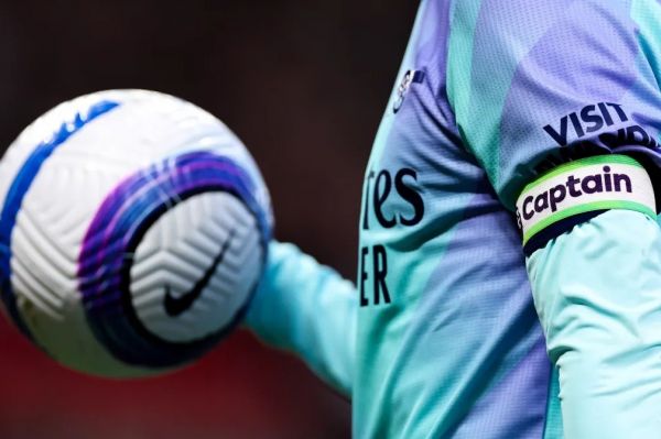  لیگ برتر انگلیس در آستانه نبرد با بازیکنان بر سر قانون سقف دستمزد