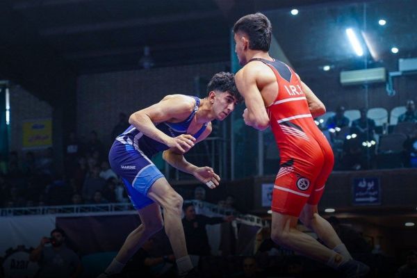 صعود تیم کشتی فرنگی استقلال به مرحله پایانی لیگ برتر