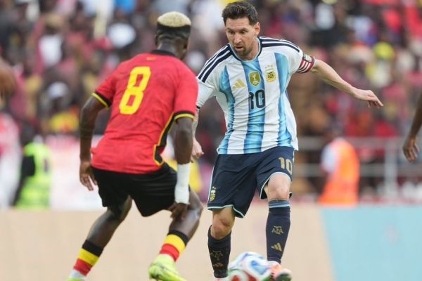 مسی همچنان در آرژانتین میدرخشد