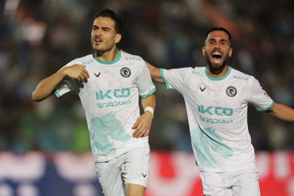  طاهری  نیم‌فصل دوم به تیم اضافه خواهم شد