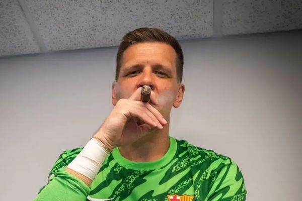  وقتی شزنی به خانه رفت و گریه کرد