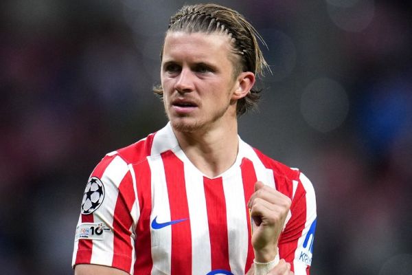  نارضایتی هدف منچستریونایتد از شرایطش در مادرید