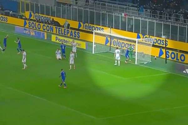 حرکات عجیب بازیکن ایتالیا پس از گلزنی مقابل نروژ