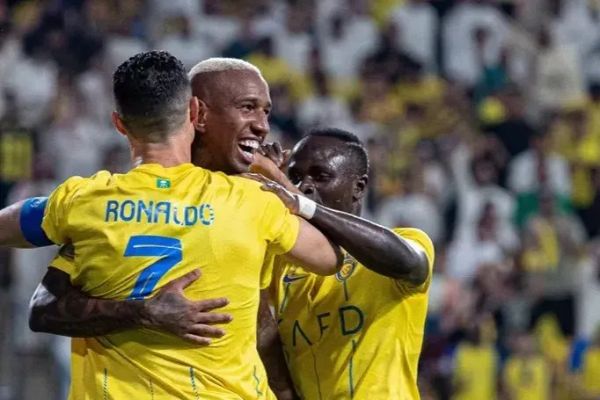 ستاره برزیلی بازی کنار رونالدو را بینظیر میداند