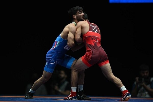  احمدی وفا مدال اول کشتی فرنگی را در بازی‌های کشورهای اسلامی دشت کرد