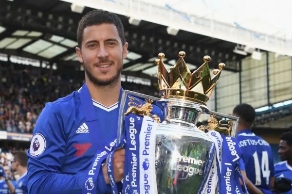  وینگر آرسنال  اسطوره چلسی بهتر از مسی و رونالدو بود