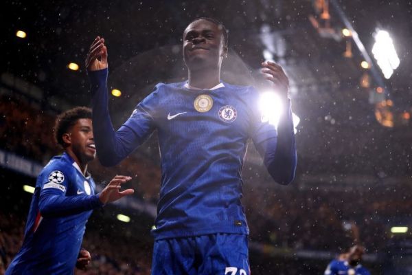 چلسی برای پیراهنش اسپانسر پیدا کرد