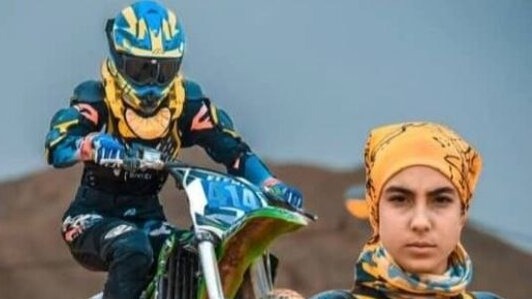 حادثه ناگوار دختر موتورسوار به کما رفت