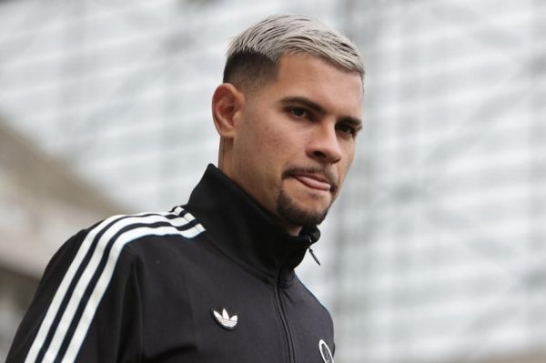 تمجید ستاره برزیلی از الگوی خود، کاسمیرو