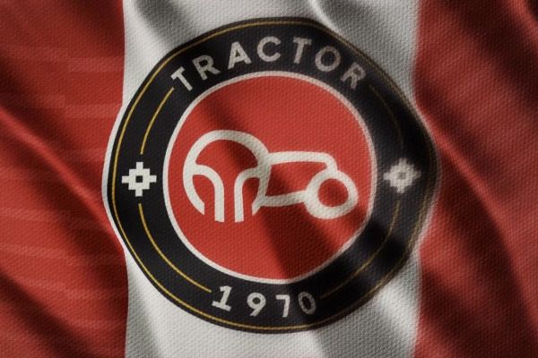 آتشبازی تراکتور در خط دفاع از شجاع؛ حملات رسانهای را پس زد