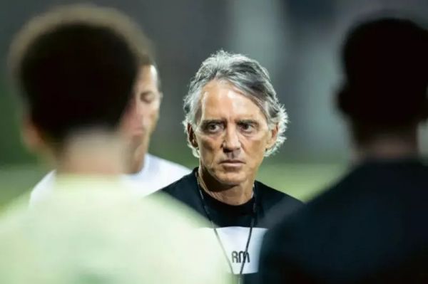 مانچینی و تقابل با السیلیه برای شروع کار در تیم قطری