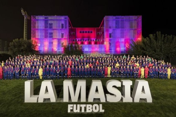  آکادمی بارسلونا بهتر است یا آکادمی رئال مادرید