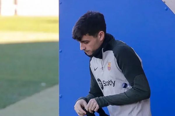  هافبک کلیدی بارسلونا به بازی مقابل چلسی نمی‌رسد