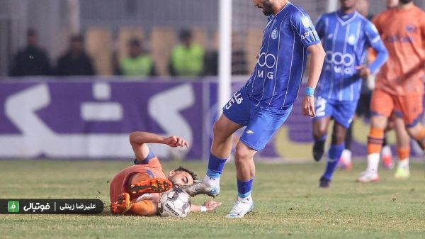 درباره کیفیت چمن ورزشگاه تختی؛ شما را نمیدانیم اما ما خجالت کشیدیم!