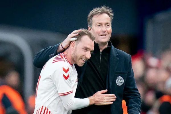 دیدار مربی با بازیکنی که قلبش از کار ایستاده بود