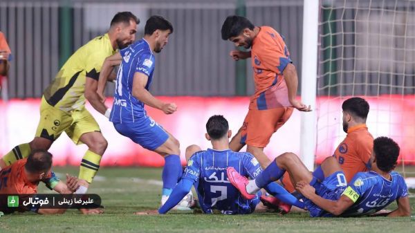 به یاد بازی تاریخی با اسپانیا؛ از وسط ساندویچ پنالتی درآمد! (عکس)