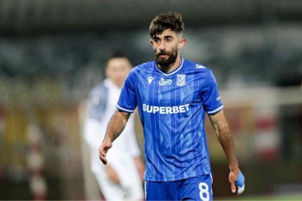 گزینه جنجالی پرسپولیس به میادین برگشت