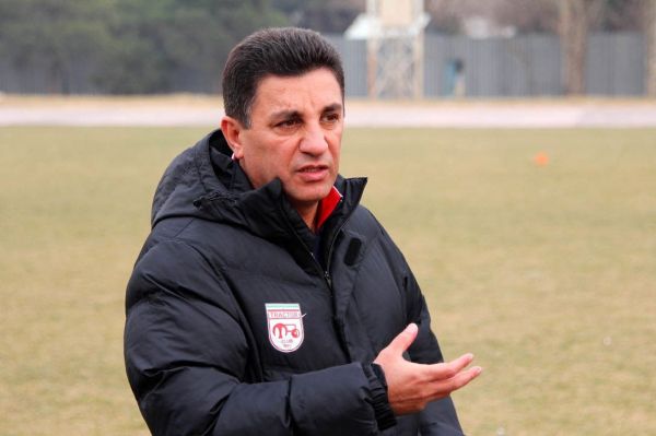  تراکتور برابر ازبک‌ها؛ به یاد امیر قلعه‌نویی