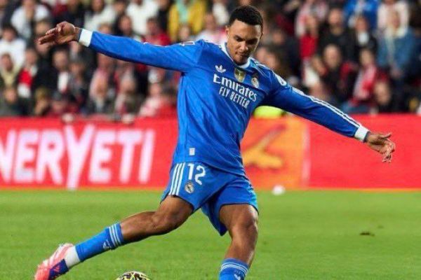 رکورد عجیب ترنت الکساندر آرنولد مقابل الچه