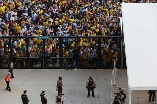  غرامت تاریخی مسئولان برگزاری فینال کوپا آمریکا به هواداران